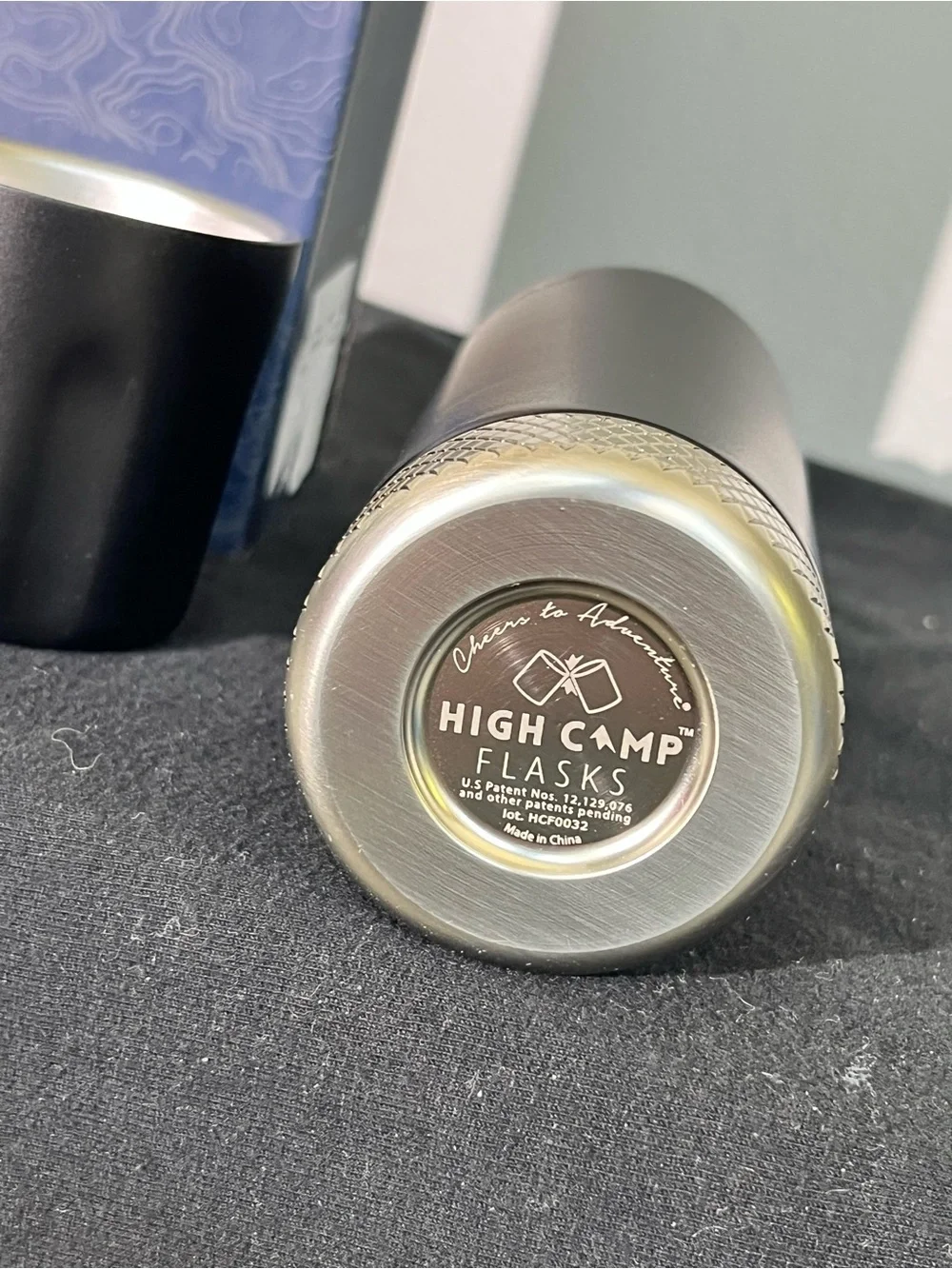 High Camp Torch Flask 9oz Onyx NWT Stainless Steel Insulated Travel Flask